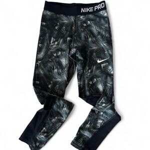 Nike Pro Black and Gray Patterned Leggings Girls Large